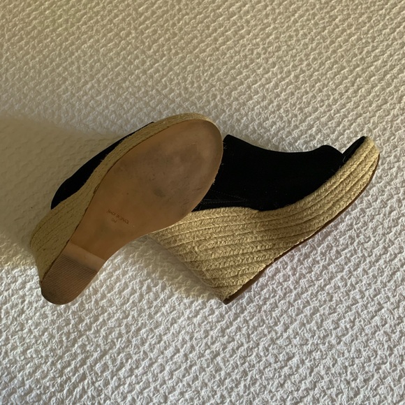 Steve Madden platform black and ivory. - Picture 2 of 4